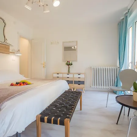 Corte Realdi Garda Bed & Breakfast Garda (Verona)